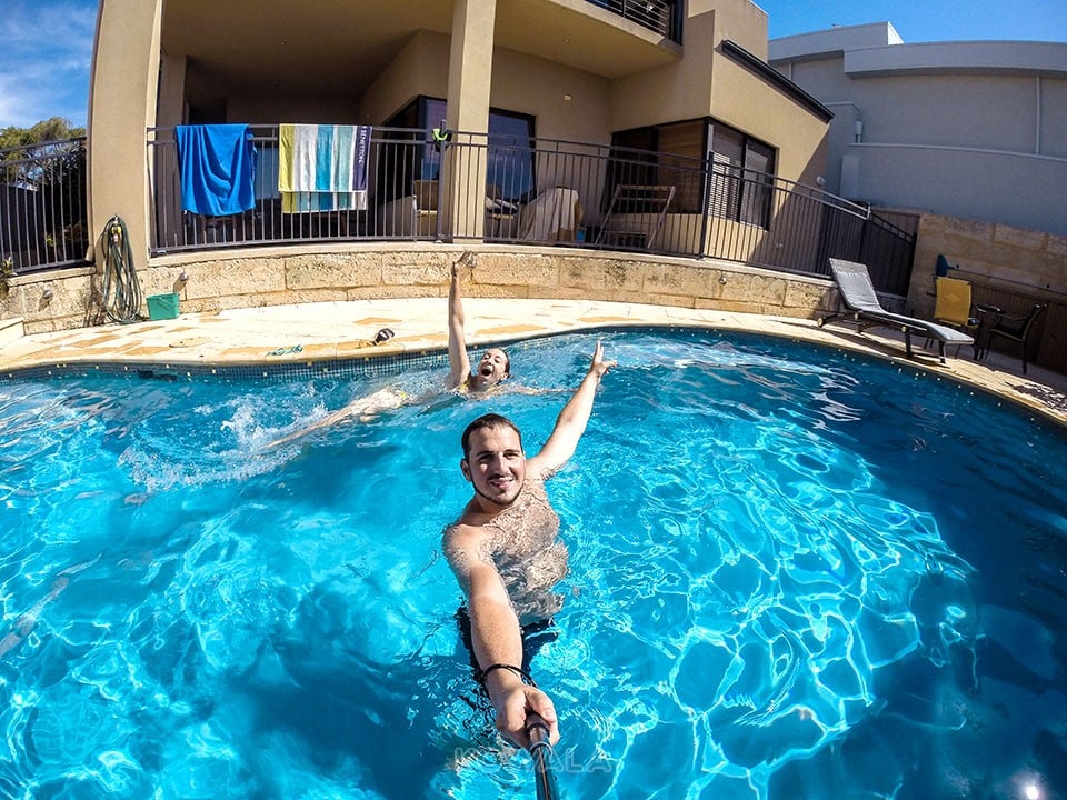 HelpX Freemantle piscine swiming pool PVT WHV australie