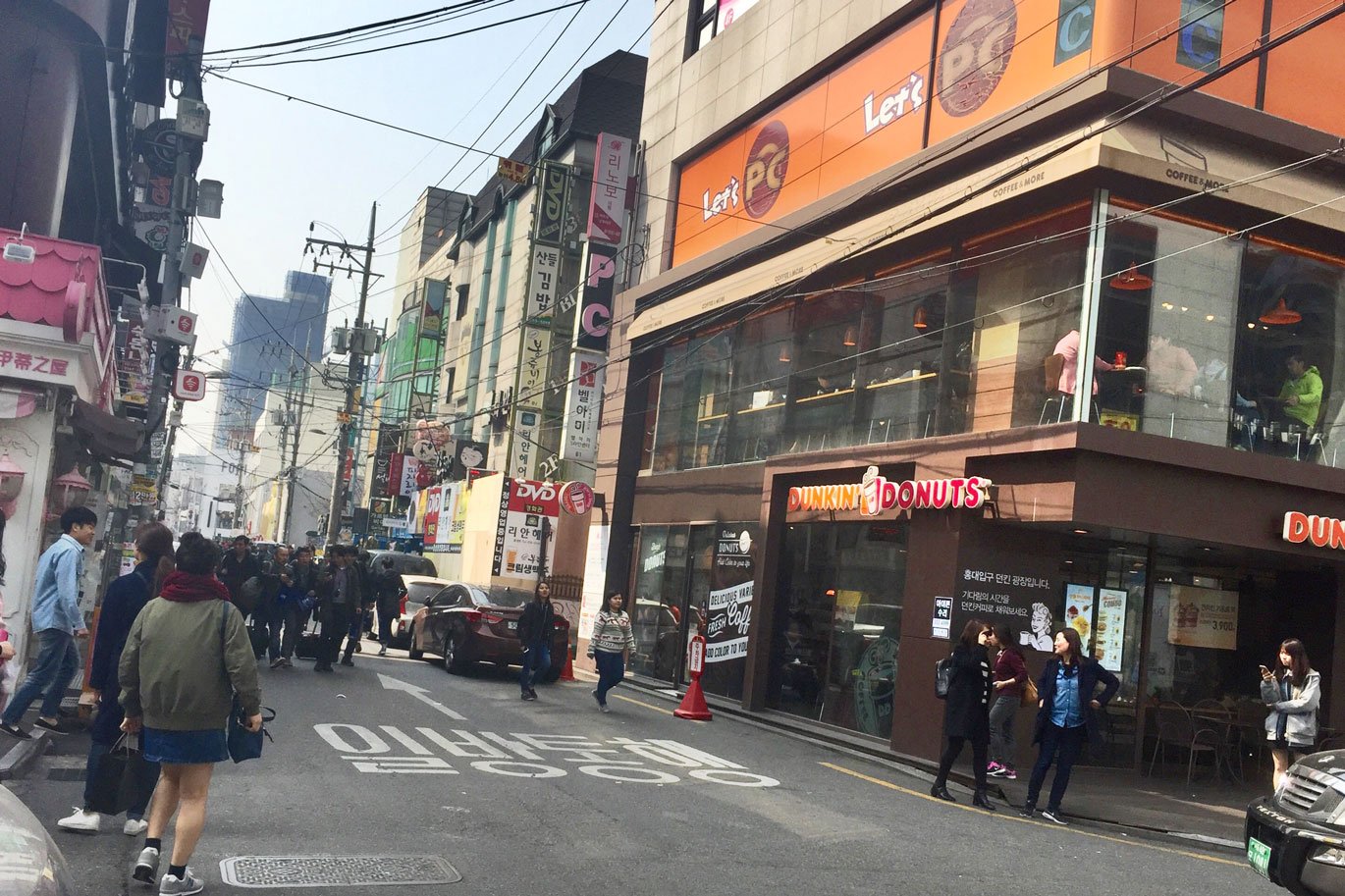 Rue à Hongdae, Séoul, Corée du Sud
