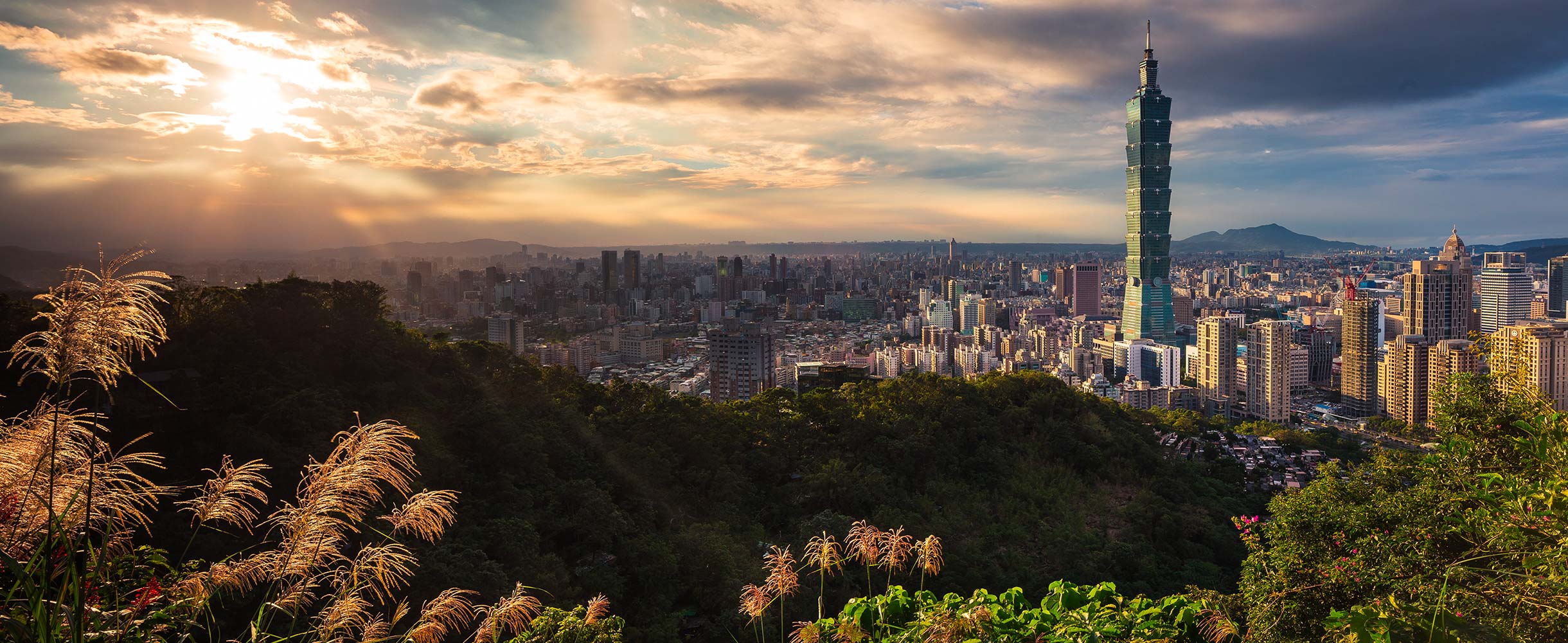 Taipei sur la couverture du guide PVT Taïwan